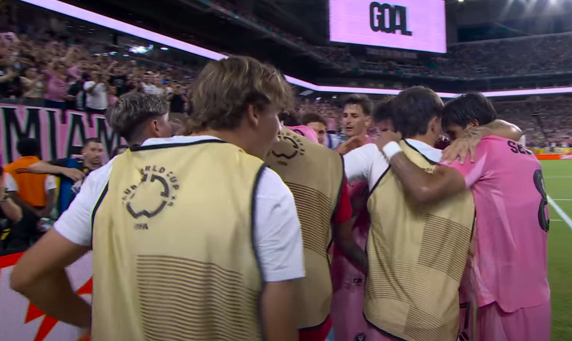 Ιστορική πρόκριση για την Ίντερ Μαϊάμι του Μέσι - Κόντρα στην «πρώην» Παρί Σεν Ζερμέν στους «16»