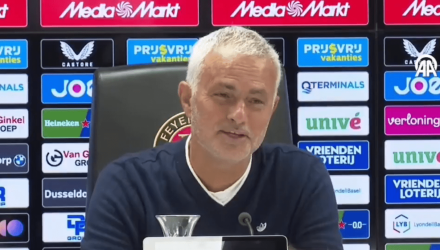 Ο Μουρίνιο αποθέωσε τον Παυλίδη για το μυθικό χατ-τρικ