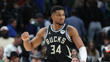 Αποκάλυψη Στάιν: «Οι Μπακς συνεχίζουν να λένε σε όλες τις ομάδες πως ο Γιάννης δεν είναι διαθέσιμος»