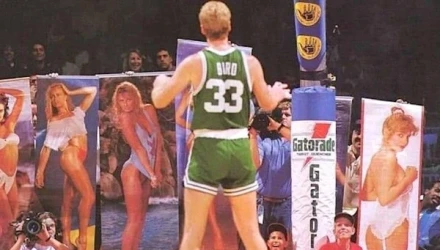 Ο... αχάμπαρος Λάρι Μπερντ - Ο ευφάνταστος τρόπος που προσπάθησαν οι φίλοι των Κλίπερς να αποσυντονίσουν τον θρύλο του NBA (photo)