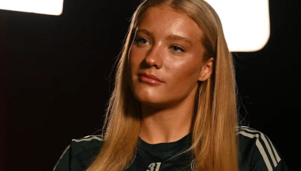 Ακραία σεξιστικά σχόλια εναντίον νεαρής παίκτριας - Η ομάδα της πήρε δραστικά μέτρα (video)