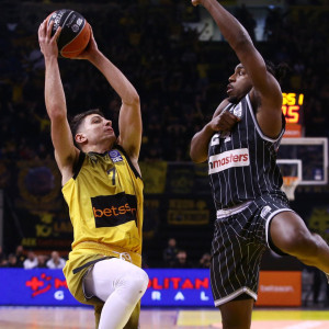 Η ΑΕΚ Betsson «χτίζει» κορμό και για την επόμενη σεζόν