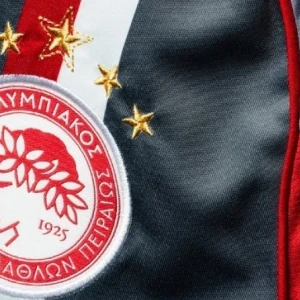 Η νέα τρίτη εμφάνιση του Ολυμπιακού