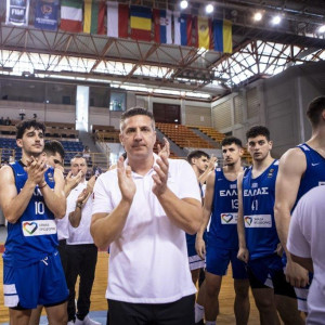 Παπαδόπουλος: «Φάγαμε μια σφαλιάρα και σηκώσαμε κεφάλι»