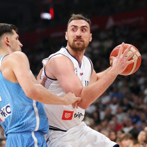 Με Γιόκιτς η προεπιλογή της Σερβίας για το EuroBasket - Μέσα και ο Μιλουτίνοφ
