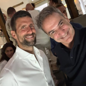 Η selfie του Κυριάκου Μητσοτάκη με τον Νόβακ Τζόκοβιτς