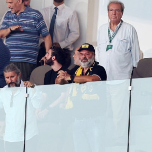 Ο Μάριος Ηλιόπουλος ταξίδεψε και στη Λεμεσό για να δει την ΑΕΚ από κοντά
