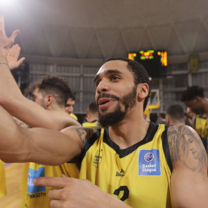Μήτρου-Λονγκ: «Ένας λόγος που επέστρεψα στον Άρη είναι οι φίλαθλοι»