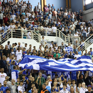 Γεμίζει το PAOK Sports Arena για το φιλικό της Εθνικής με το Μαυροβούνιο