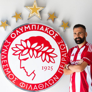 Στον Ολυμπιακό και επίσημα ο Σιόβας