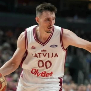 Η Λετονία θα παραταχθεί στο EuroBasket δίχως να υπολογίζει στον Ρόντιονς Κούρουκς