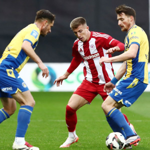 Ορίστηκε η πρώτη αγωνιστική της Super League - Οι μέρες και οι ώρες των αγώνων