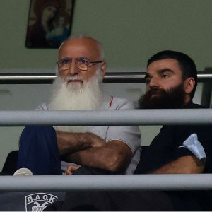 Στην Τούμπα Ιβάν και Γιώργος Σαββίδης για την πρεμιέρα του ΠΑΟΚ