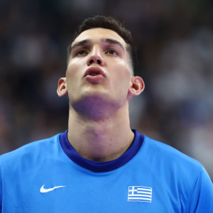 O Ζούγρης «κλείνει» την πρώτη περίοδο με buzzer-beater (video)