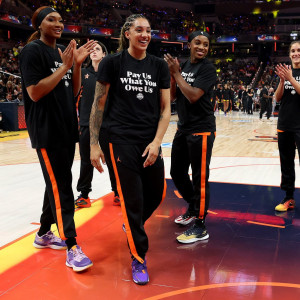 «Pay us what you owe us»: Το WNBA δε βρίσκει λύση και οι παίκτριες ετοιμάζονται για... απεργία