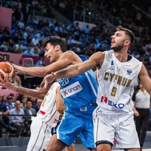 Υποψήφιος για το βραβείο του Rising Star ο Σαμοντούροφ