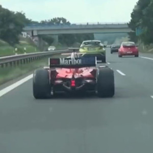 Λύθηκε το μυστήριο με τη Ferrari – «φάντασμα» που κυκλοφορούσε στους δρόμους - Συνελήφθη ο οδηγός