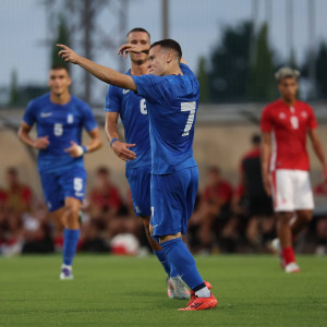 Τρομερή συνεργασία και 0-4 ο Πνευμονίδης για την Κ21 της Εθνικής (video)