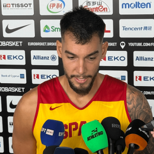 Ερνανγκόμεθ: «Εγώ και ο Χουάντσο δεν έχουμε να αποδείξουμε τίποτα - "Πόλεμος" το ματς με την Ελλάδα»