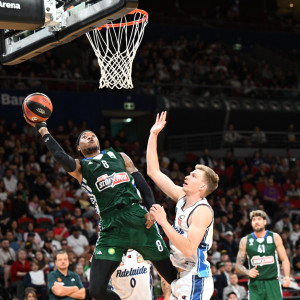 Εξαιρετικός ο Χολμς κόντρα στους Adelaide 36ers: Όσα είδαμε από τον Αμερικανό (videos)