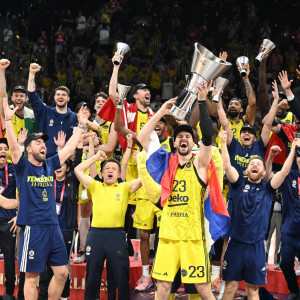 Αντιδράσεις από τη Φενέρμπαχτσε: «Δεν ήταν θέμα ασφάλειας, αλλά διαρροής νερού - Θέλαμε να παίξουμε»