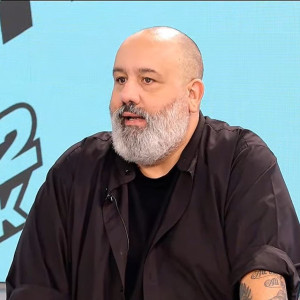 Ο Κώστας Καραπαπάς στο Back2Μπακ: «Τρομερή παγκόσμια προσωπικότητα ο Τεντόγλου» (video)