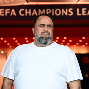 Μαρινάκης στους παίκτες του Ολυμπιακού: «Κάνατε τον κόσμο να νιώσει περηφάνεια»
