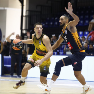 Ανεβάζει στροφές για Ρόδο η ΑΕΚ