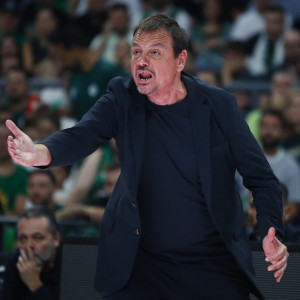 Γιατί ο Αταμάν δεν θα είναι στον πάγκο του Παναθηναϊκό στο ματς με τον ΠΑΟΚ