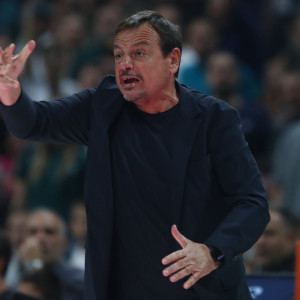 Αταμάν: «Με τέτοιο μπάσκετ δε θα φτάσουμε ούτε μέχρι τα playoff»