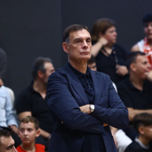 Μπαρτζώκας για Νιλικίνα: «Δεν ξέρω γιατί υποτιμάται, αλλά μας ανεβάζει επίπεδο»