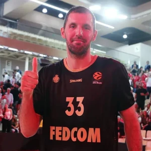 Διαδέχτηκε τον Ναν και αναδείχθηκε MVP της 2ης αγωνιστικής της Euroleague ο Μίροτιτς