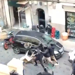 Σοβαρά επεισόδια των οπαδών πριν το Νάπολι - Σπόρτινγκ (videos)