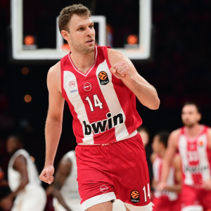 Ο Βεζένκοφ είναι ο MVP της πέμπτης αγωνιστικής της Euroleague