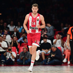 Ο Βεζένκοφ «τελείωσε» την Dubai BC και αναδείχθηκε MVP της τρίτης αγωνιστικής της EuroLeague