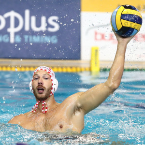Με MVP τον Ζάλανκι ο Ολυμπιακός «βούλιαξε» της Μλάντοστ στο Παπαστράτειο