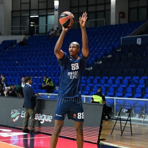 Κάι Τζόουνς στο Athletiko: «Μου είπαν για ενδιαφέρον του Ολυμπιακού - Δεν μίλησα με κάποιον από την ομάδα»