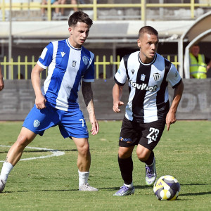 Ζωντανά και αποκλειστικά σε Athletiko και ACTION24 το Καλαμάτα - Ελλάς Σύρου για τη Super League 2