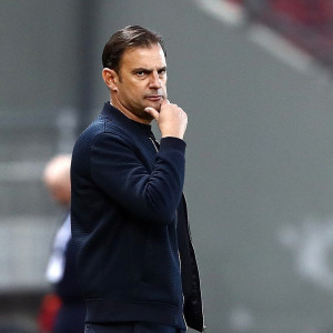 Γκολ του Βρουσάι βγαλμένο από... videogame για την Ρίο Άβε του Συλαϊδόπουλου: Άλλαξαν 20 πάσες (video) Γκολ του Βρουσάι βγαλμένο από... videogame για την Ρίο Άβε του Συλαϊδόπουλου: Άλλαξαν 20 πάσες (video)