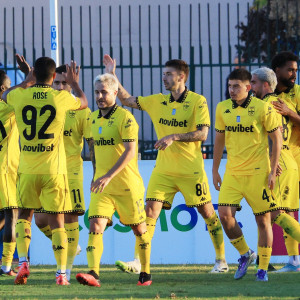 Τα στημένα τον γλίτωσαν από τα χειρότερα, οι τραυματισμοί του κάνουν τη ζωή δύσκολη Τα στημένα τον γλίτωσαν από τα χειρότερα, οι τραυματισμοί του κάνουν τη ζωή δύσκολη