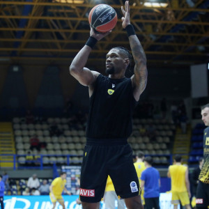 «Συναγερμός» με Σίλβα στην ΑΕΚ, χτύπησε στο δεξί πόδι - Επέστρεψε μετά από λίγο