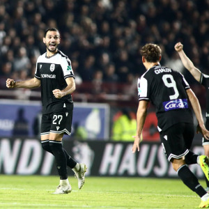 Το ασπρόμαυρο τρένο δεν έκανε στάση στον σταθμό των Σερρών