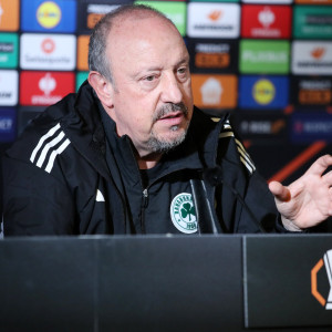 Μπενίτεθ: «Πρέπει να δώσουμε εμπιστοσύνη στους παίκτες»