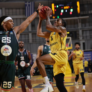 «Ξέσπασε» στην Σλασκ ο Άρης και επέστρεψε στις νίκες