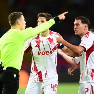 Έρχονται αλλαγές από την IFAB στις δεύτερες κίτρινες και τα πλάγια (video) Έρχονται αλλαγές από την IFAB στις δεύτερες κίτρινες και τα πλάγια (video)