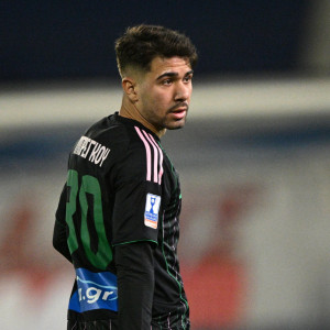 Μπρέγκου: «Τιμή μου να δουλεύω με τον Μπενίτεθ - Ακούω, ρωτάω και μαθαίνω» Μπρέγκου: «Τιμή μου να δουλεύω με τον Μπενίτεθ - Ακούω, ρωτάω και μαθαίνω»