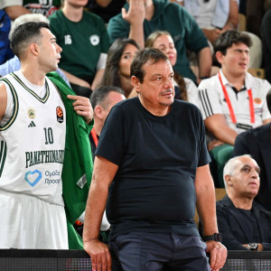 Αταμάν για την απόκτηση σέντερ: «Δεν είναι ώρα να μιλήσουμε για αυτό» Αταμάν για την απόκτηση σέντερ: «Δεν είναι ώρα να μιλήσουμε για αυτό»