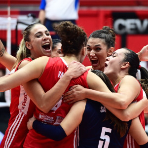 Μεγάλη εντός έδρας νίκη για την ομάδα βόλεϊ του Ολυμπιακού στο CEV Champions League