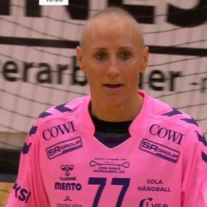 Εκφωνητής απολύθηκε μετά από απαράδεκτο σχόλιο για παίκτρια που έχει καρκίνο