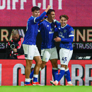 Θρίαμβος της Κάρντιφ στο ουαλικό ντέρμπι, απέκλεισε τη Ρέξαμ από το Carabao Cup Θρίαμβος της Κάρντιφ στο ουαλικό ντέρμπι, απέκλεισε τη Ρέξαμ από το Carabao Cup